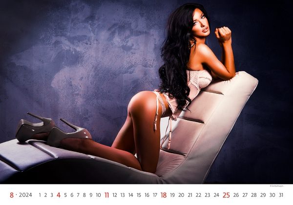 Calendar Flirt 2024 - August